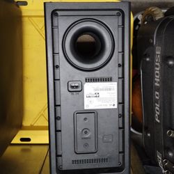 Vizio Sound Bar And Base Speaker