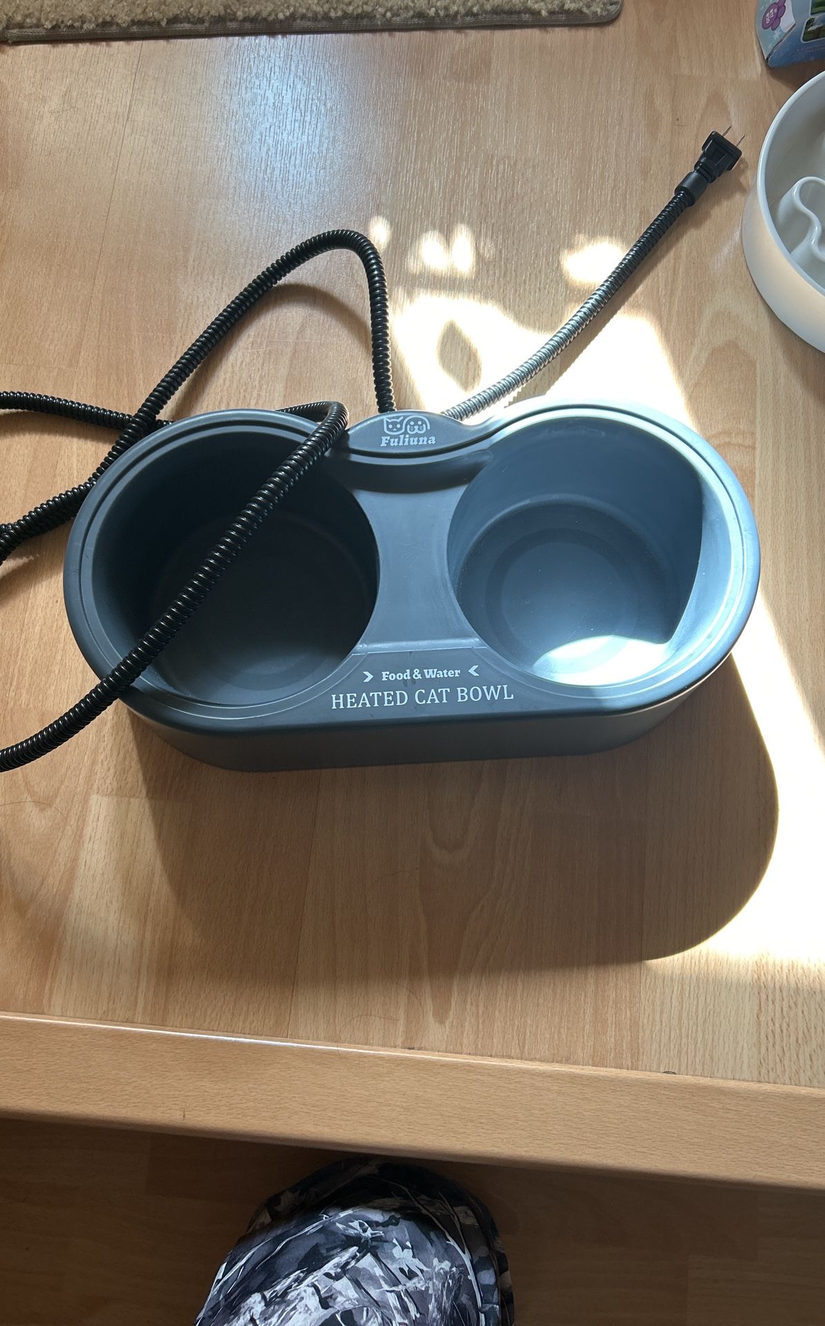Fuliuna Food And Water Heated Cat Bowl