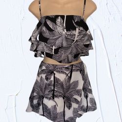 NWT Tropic Like It’s Hot 2-Piece Set MISS LOLA MISSGUIDED PRINCESS Polly