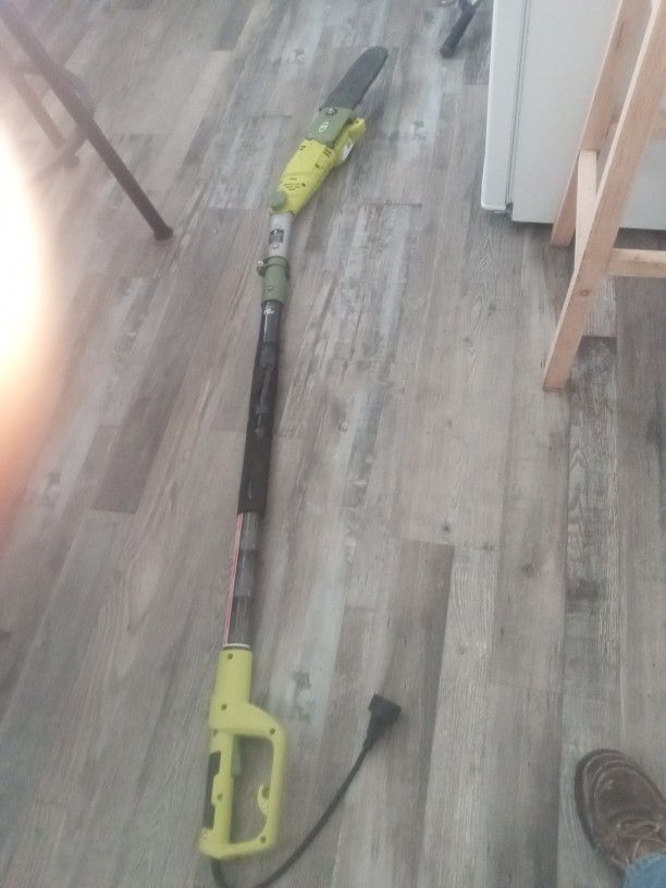 Sunjoe Electric Polesaw