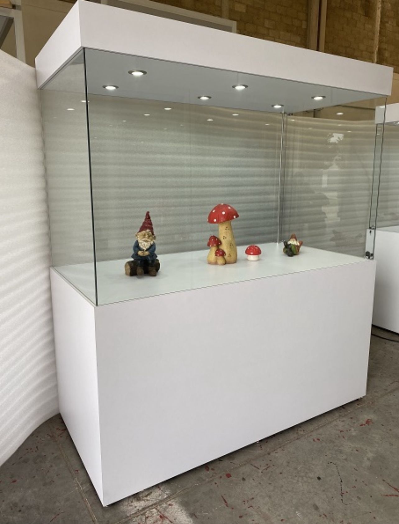 Rectangular mannequin Display case (2 PCs)