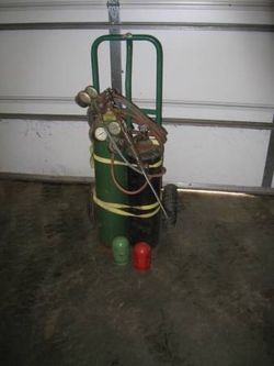 oxy-acetylene welding setup