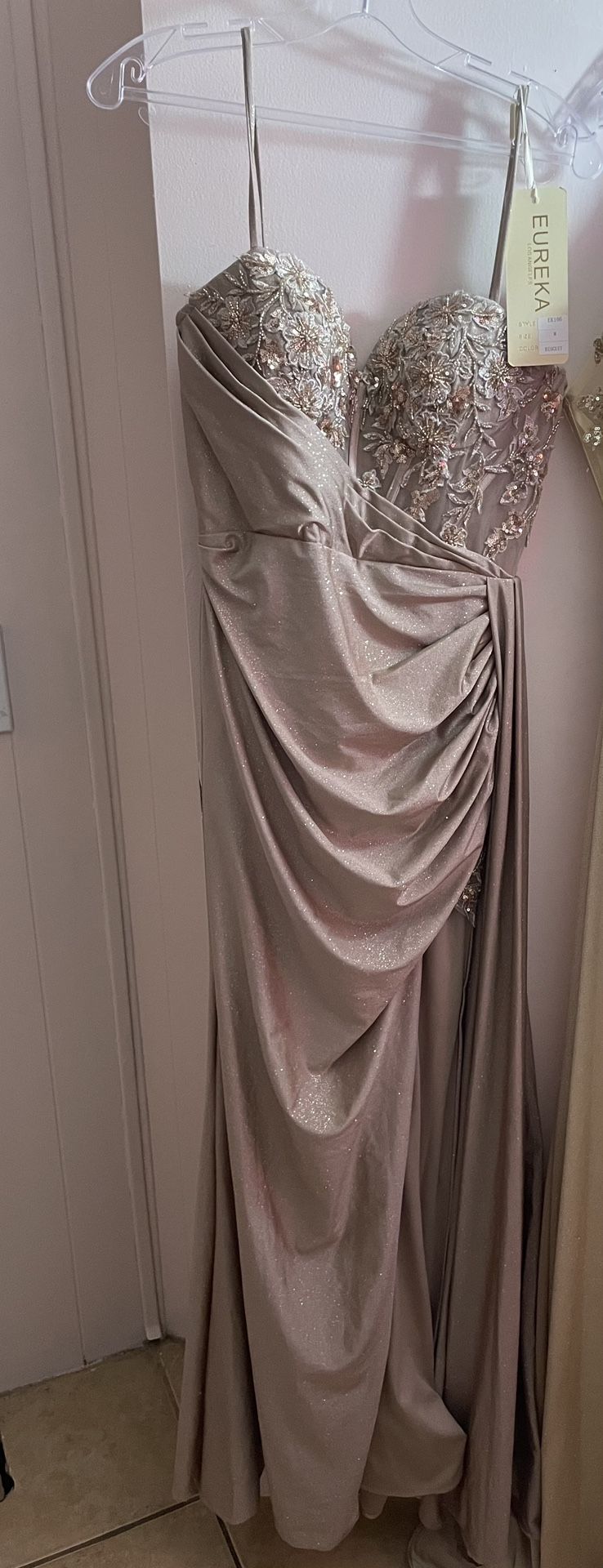 Dress Corset Style .