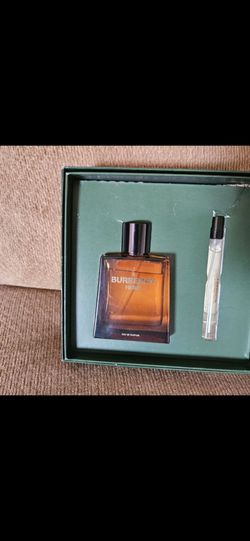 Mens Burberry Hero colgne set