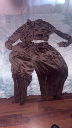 Two piece set