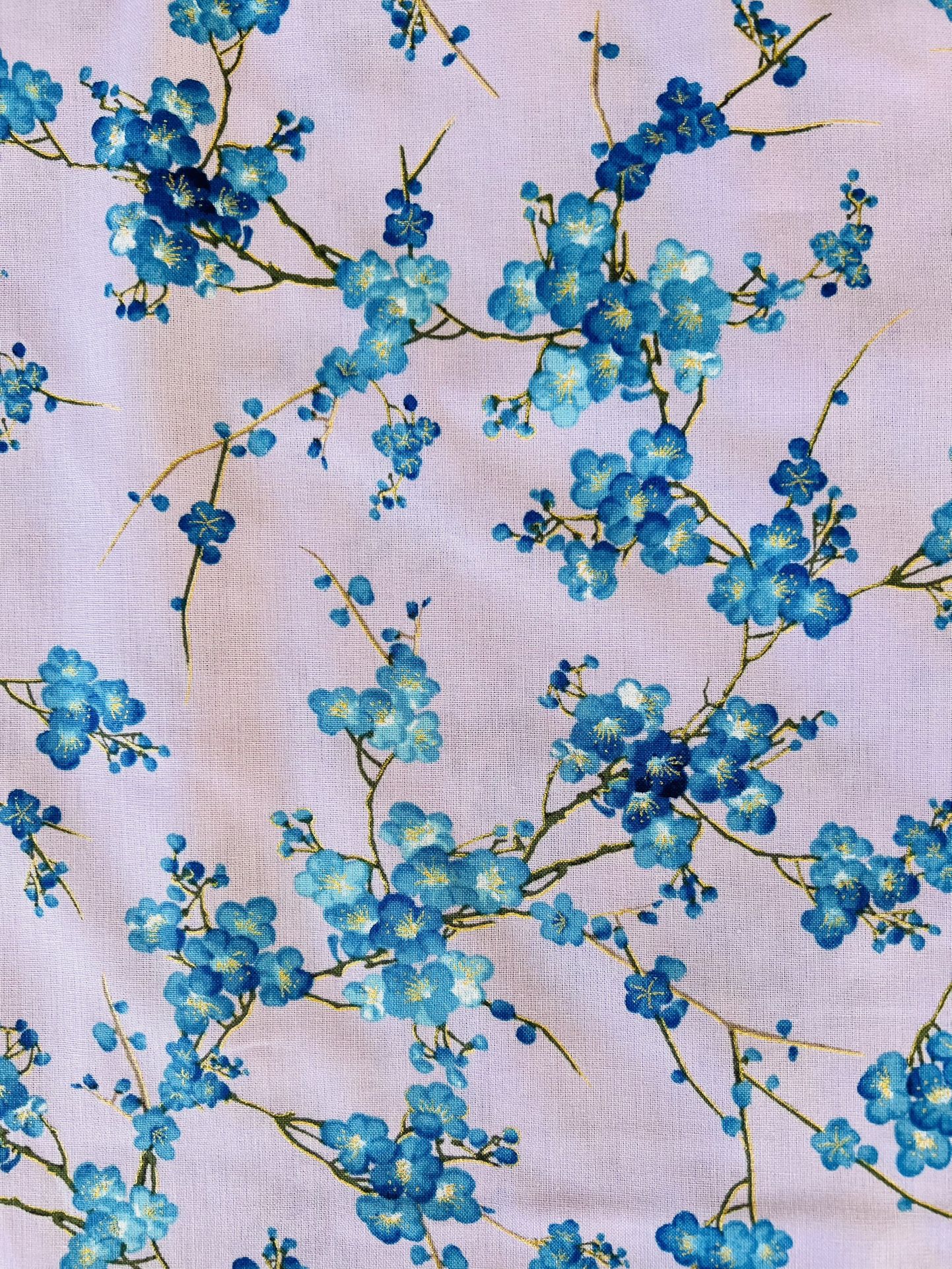 Fa-9 Cotton Lavender With Aqua Metallic Floral Fabric