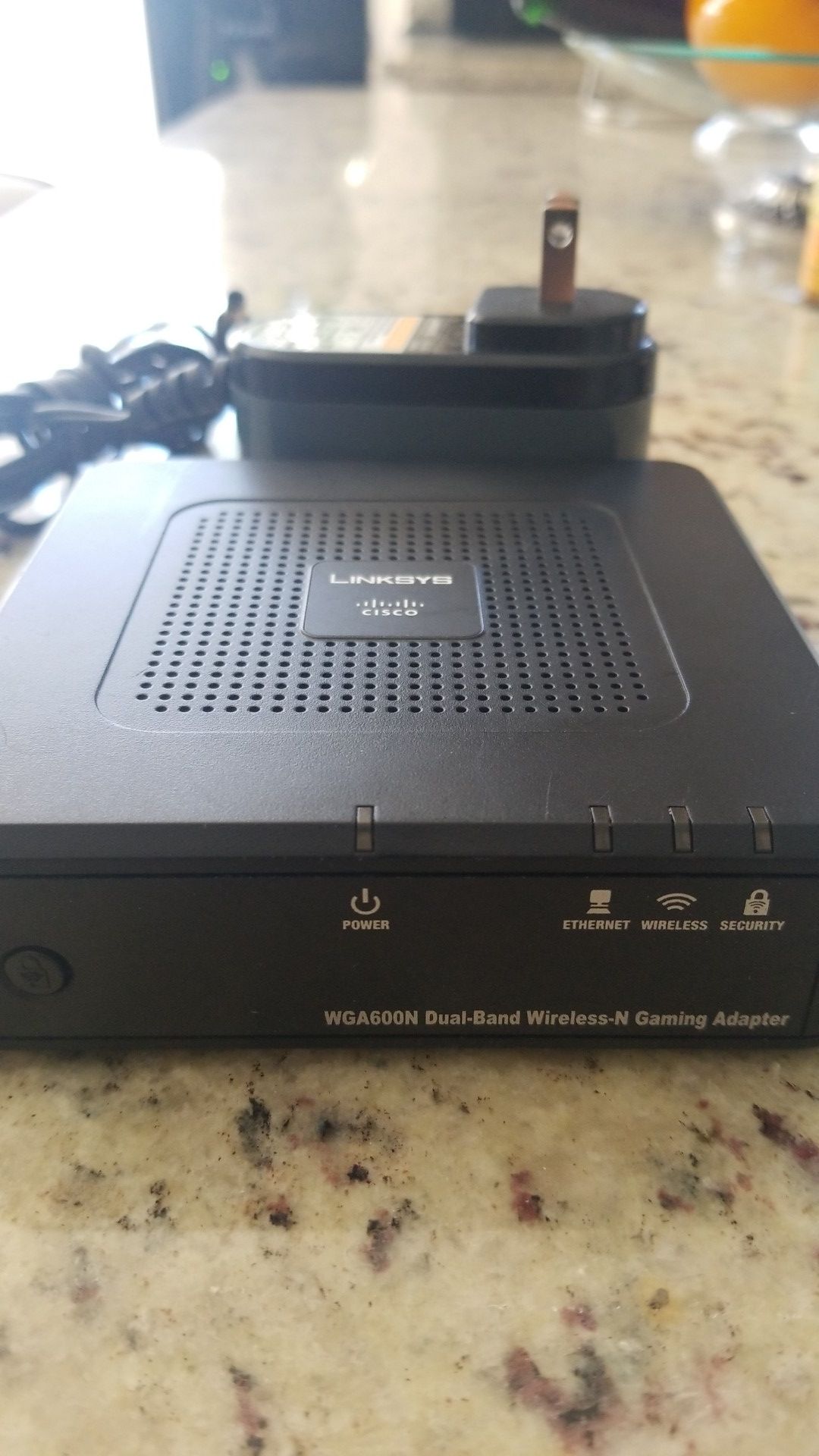 Linksys WGA600N Dual band wireless N Gaming Adapter