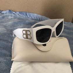 Designer Sunglasses With Case 