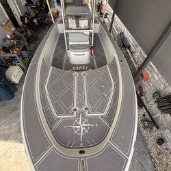 Custom Boat Flooring Premium