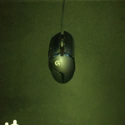 Logitech G402 Mouse Steel series Mousepad Bundle