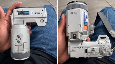 Sony Cyber-shot DSC-F717 from 2002
