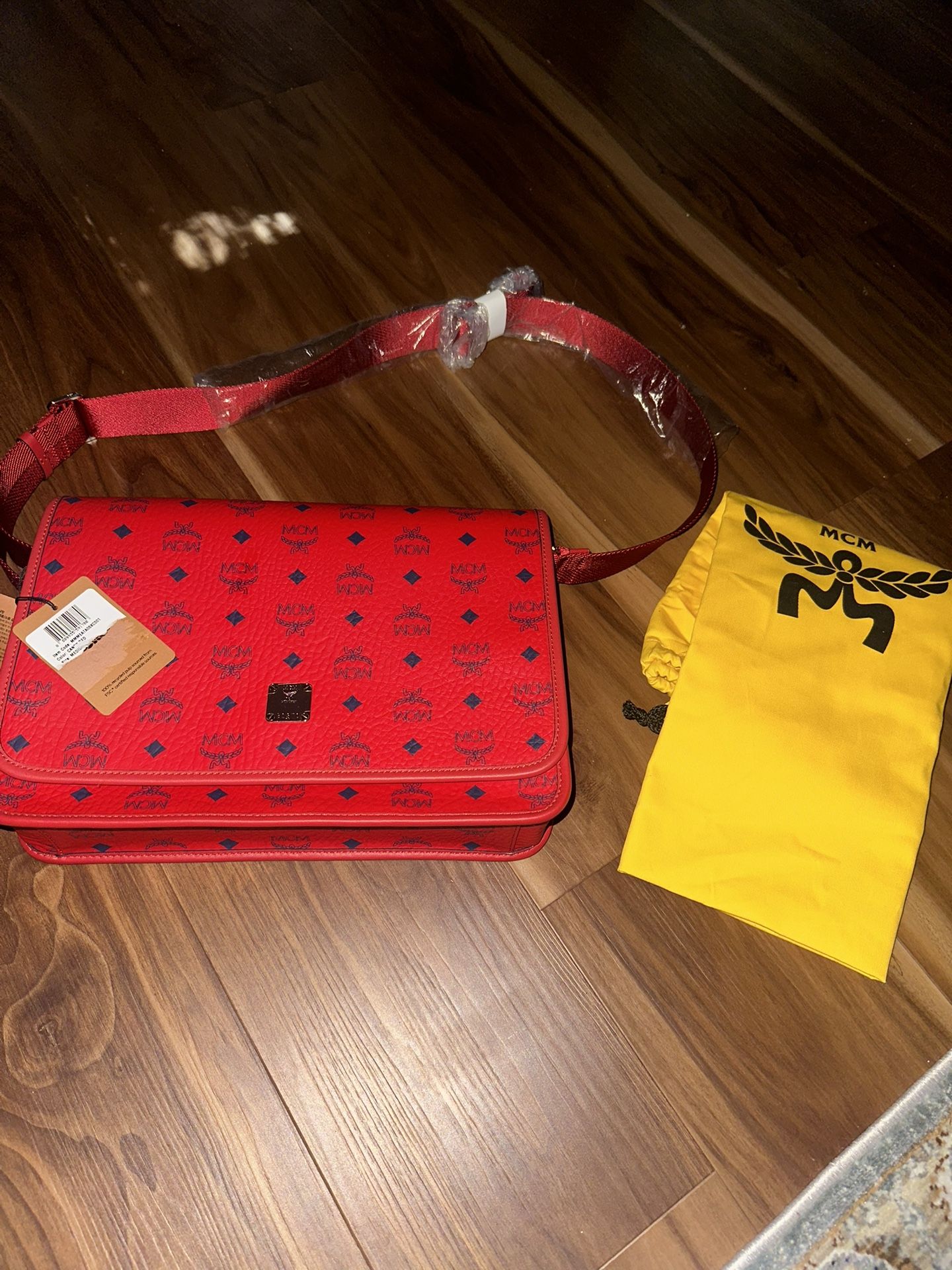 Mcm Messenger Bag 