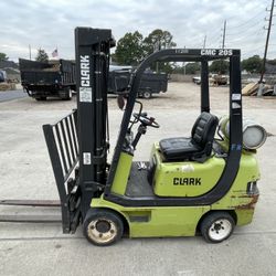 Clark CMC 20S Forklift