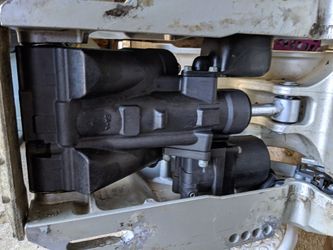 Honda 150 HP tilt and trim outboard