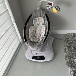 Baby Swing Mamaroo