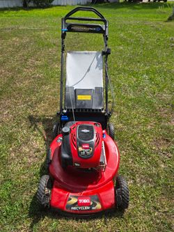 Toro 22" Self-propelled lawn mower