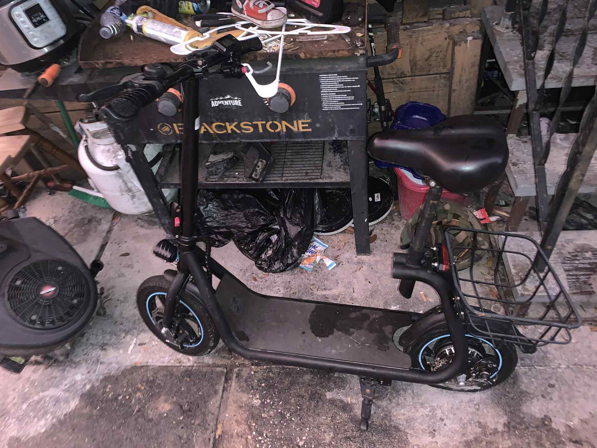 Electric Scooter With Seat