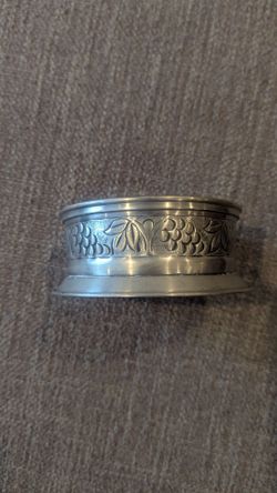 Pottery Barn Pewter Wine Bottle Coaster Grape Leaf Design Silver