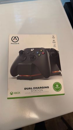 Dual charging station. For Xbox
