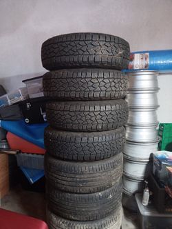 225 75 16"@98% New READ Please See All Pictures For Description Of Tires. Tires Only $450 Ford Escape Wheels, Tires And Wheels $450