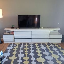 Post Modern White Lacquer Laminate Dresser And Nightstand Set