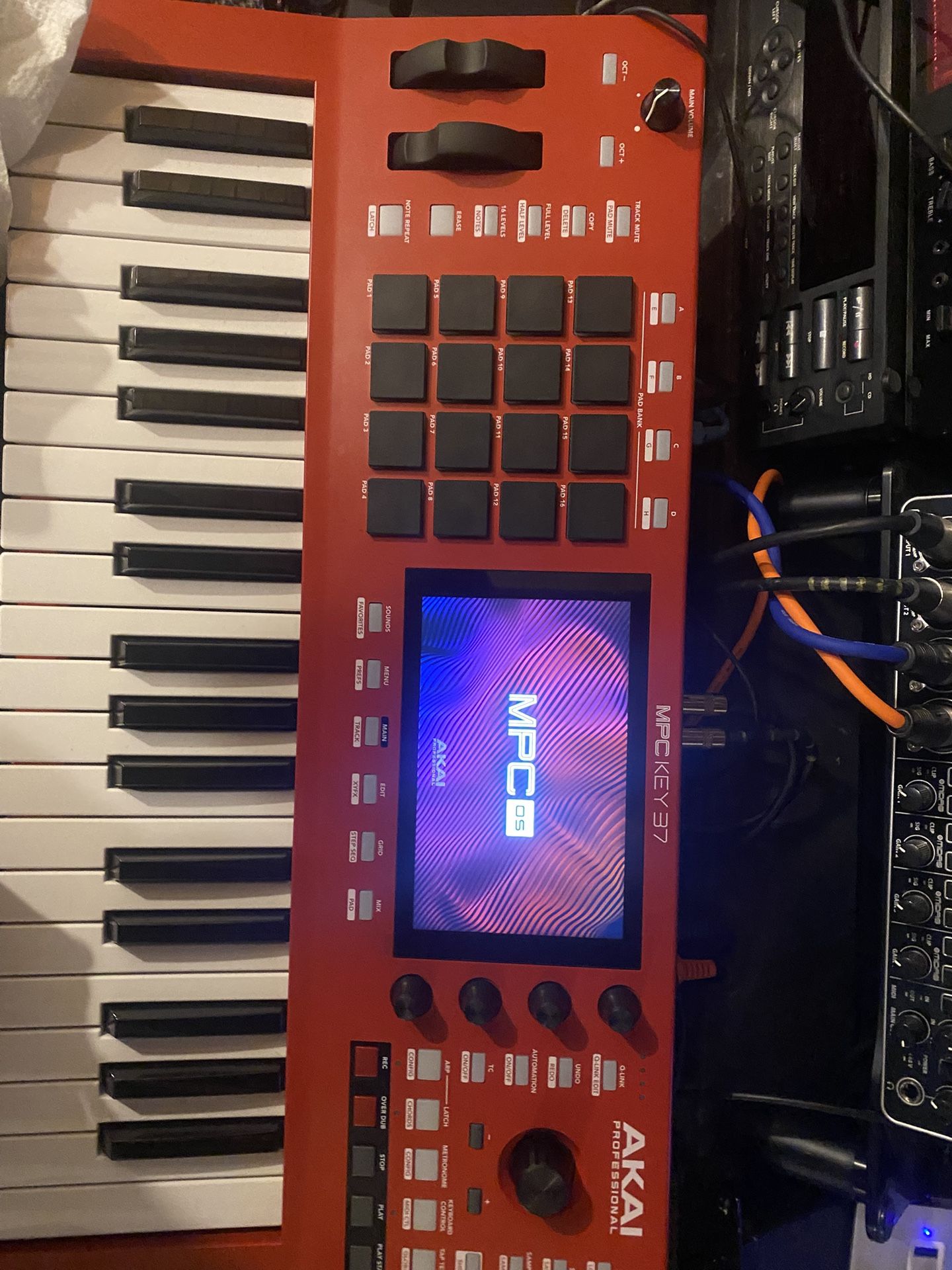 Akai Mpc 37