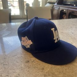 fitted hat