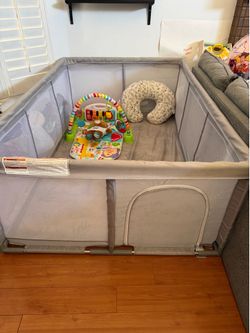 Large Baby Playpen (Corralito)