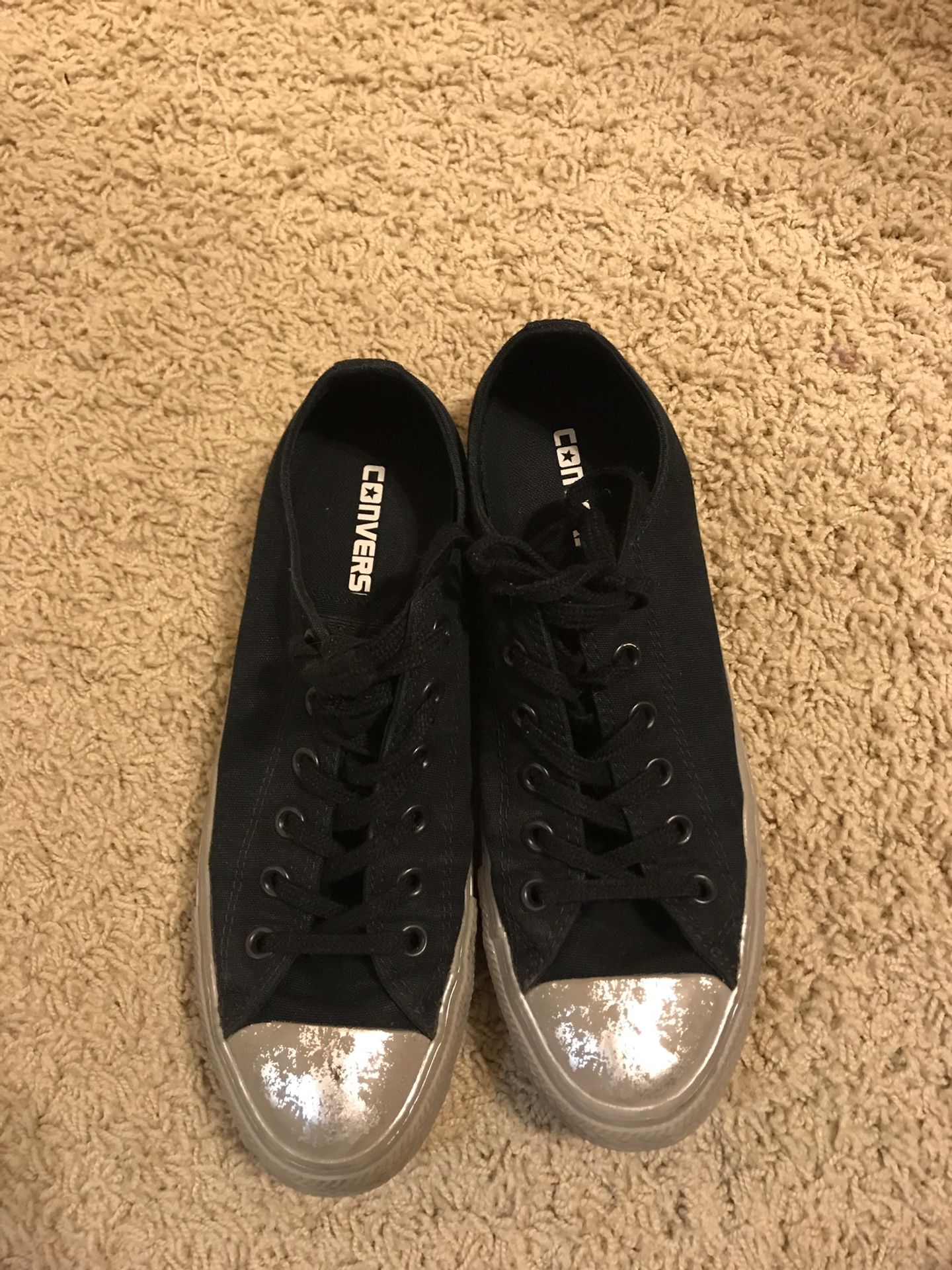 Black Converse with silver rubber