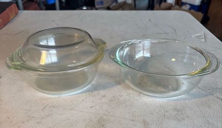 Vintage PYREX #022  1 Qt Bowl & #022-622-b 1 Qt Bowl With Pyrex Lid 682-C