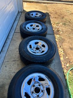 Dodge ram Rims and tires