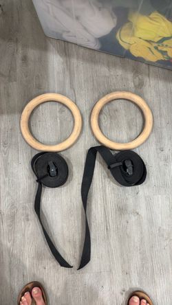 Pull up calisthenics rings