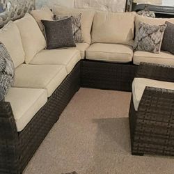 Outdoor Sectional with Lounge Chair