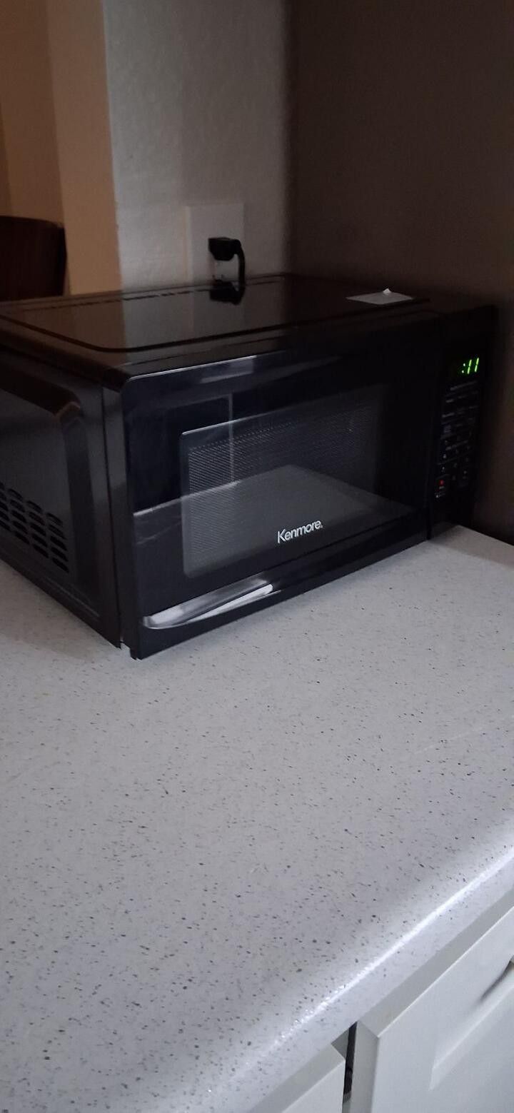 Microwave & Bookstand