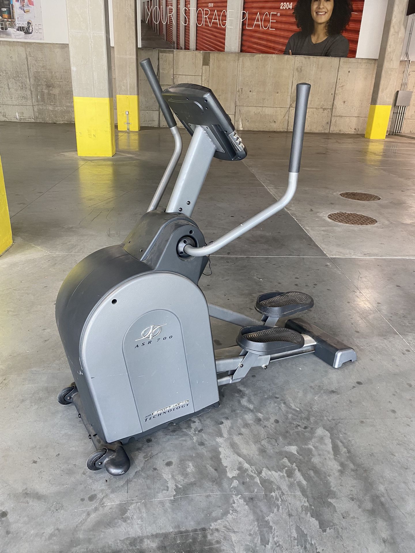 NordicTrack “Game & Train” Elliptical