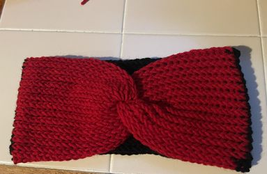 Ear Warmers/beanies/ Blankets/ Baby Blanket