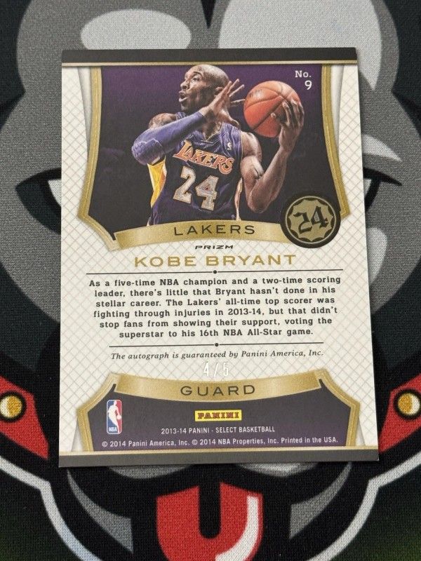 2013 Kobe Bryant Select Franchise Signatures #9 Auto Green 4/5 *RARE*