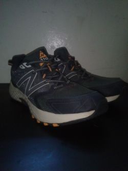 Trail shoes