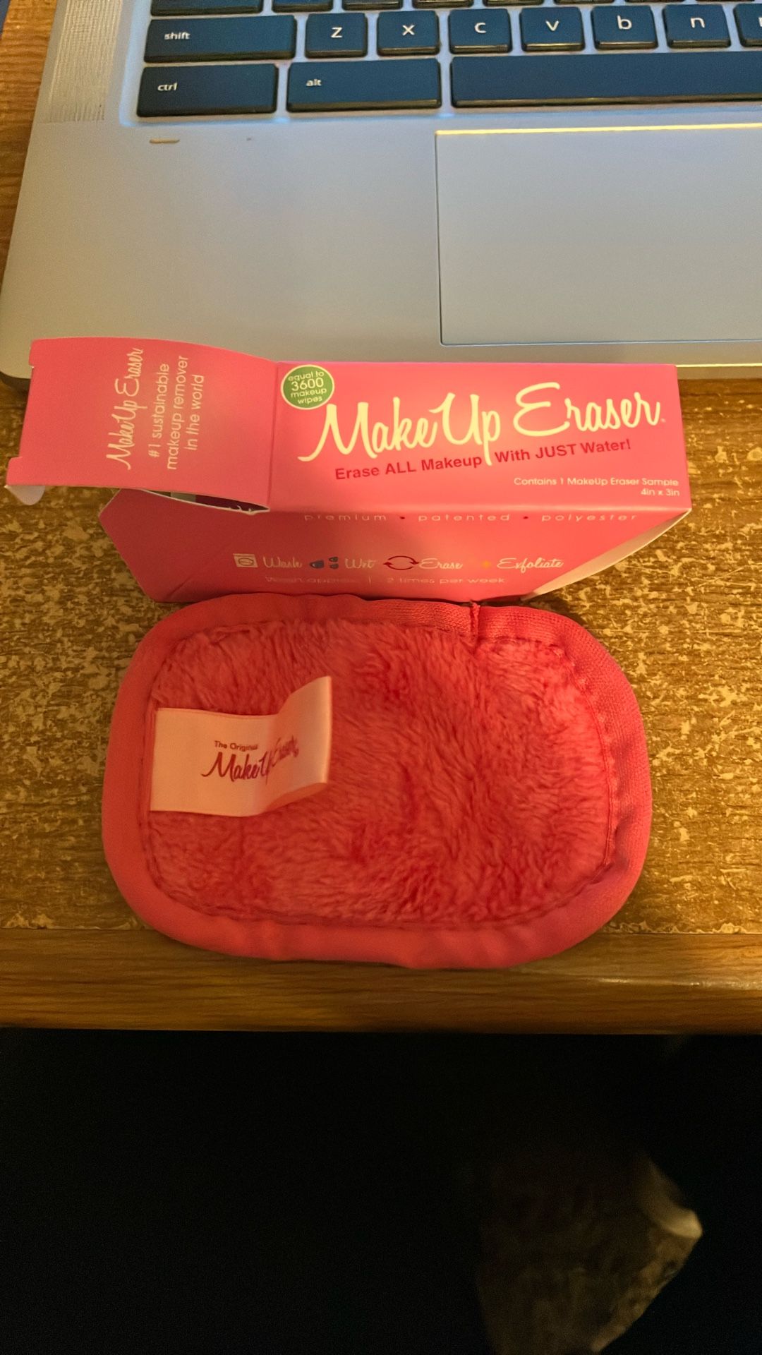 Make Up Eraser Free!!