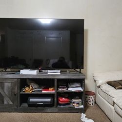 Tv & Entertainment Stand 