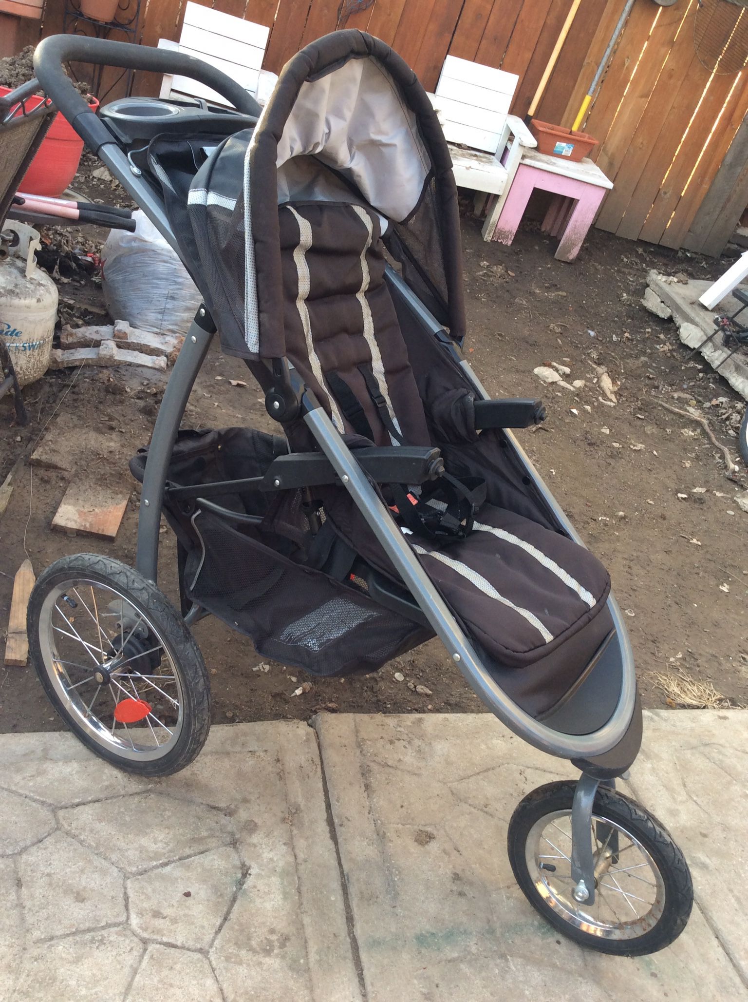 Stroller Need The The Thing  Goes On Front 