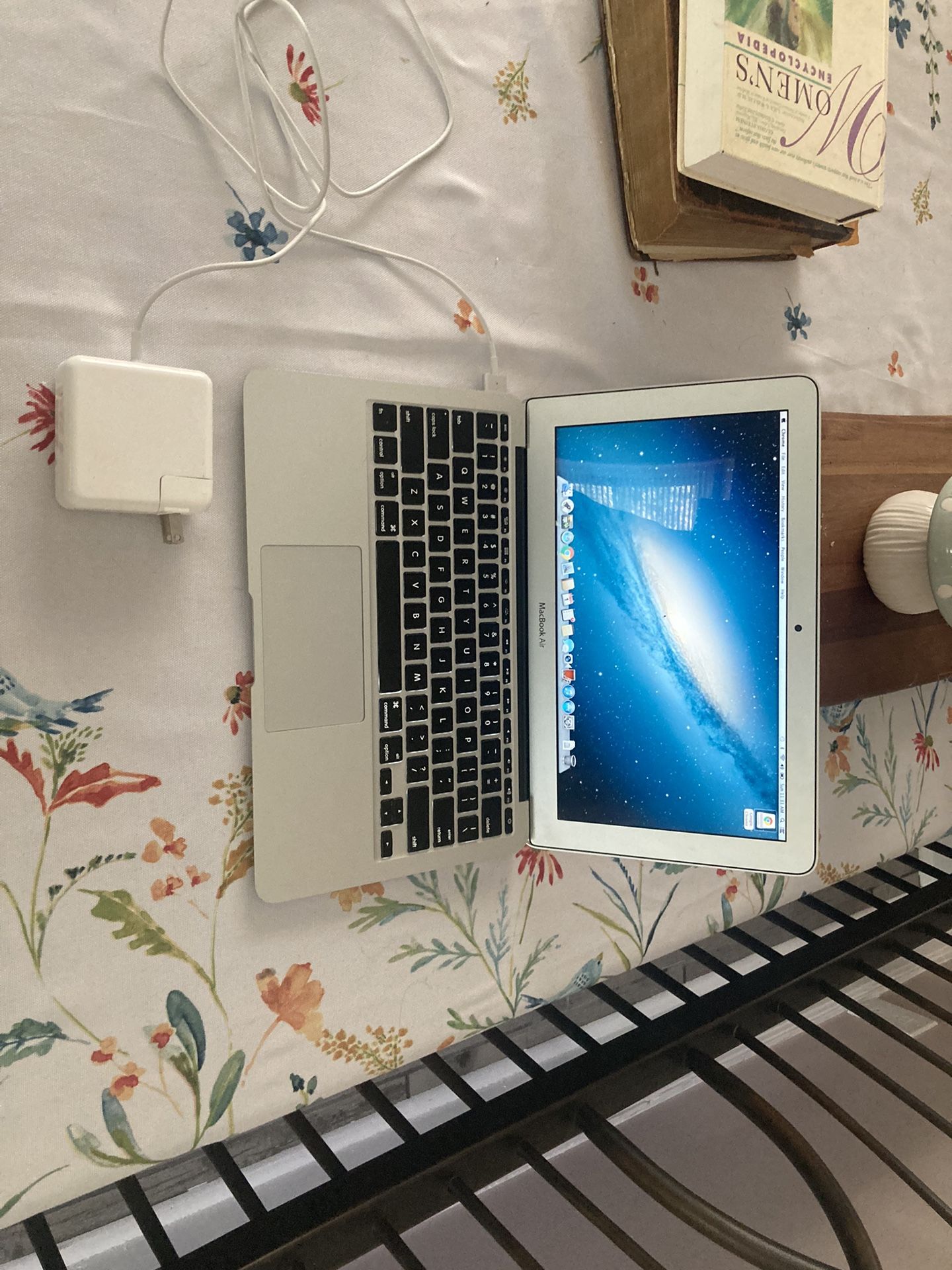 MacBook