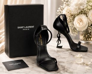 Woman’s shoes 👠