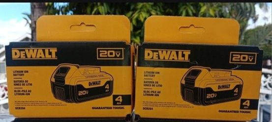 TWO BRAND NEW 20V MAX 4.0AH BATTERY PACKS