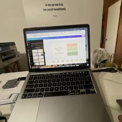 Macbook Pro M1 Touchbar