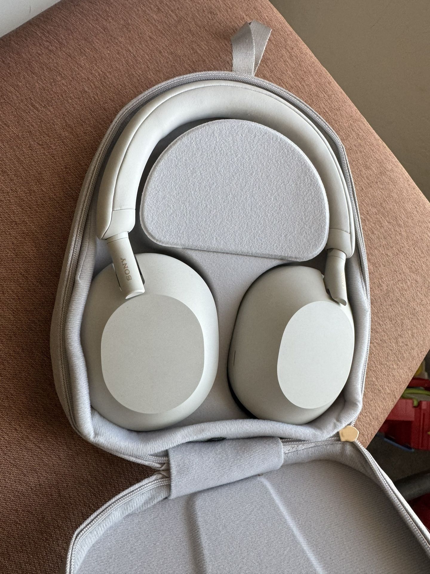 Sony WH1000XM4 Headphones 