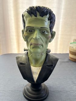 Frankenstein's Monster Bust Statue