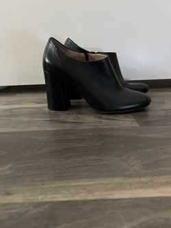 Naturalizer Black Ankle Heel Boots