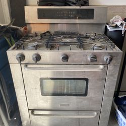 Gas Stove
