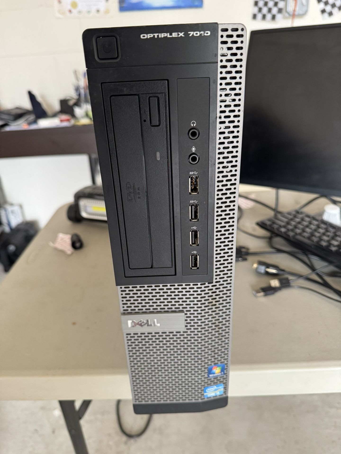 Dell Desktop Computers